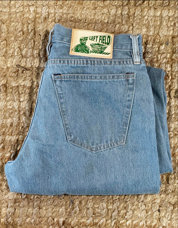 Blue light washed jeans