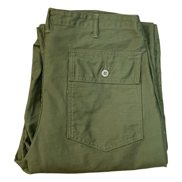 olive miltary chino